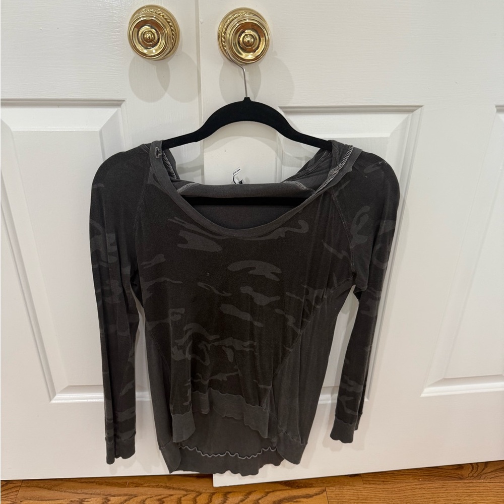 Splendid Charcoal Long Sleeve Blouse